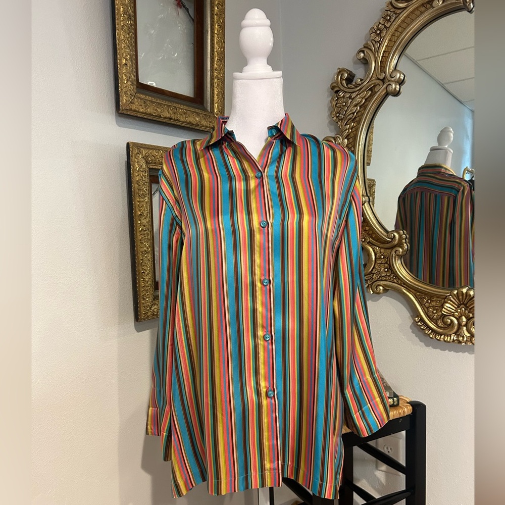 Jones New York Signature Women’s 100% Silk Button Down